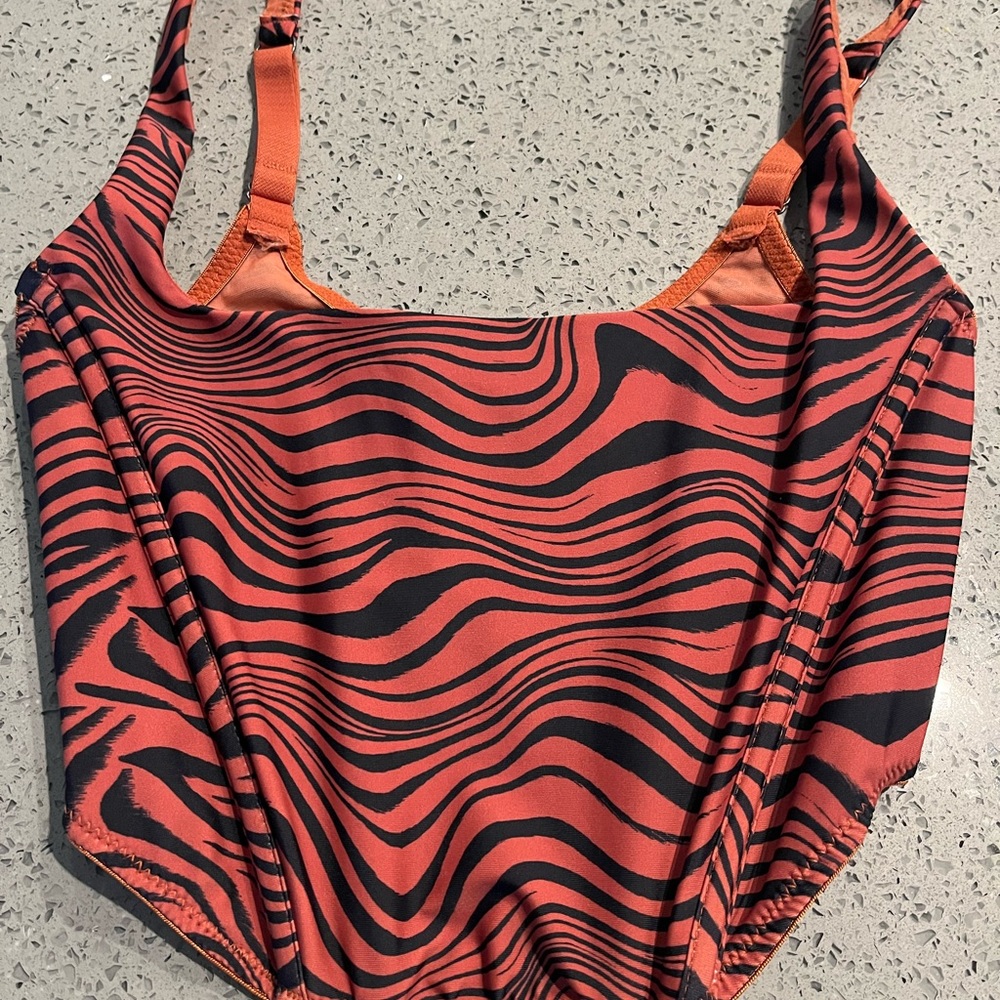 Urban Outfitters corset -Night On the town Top